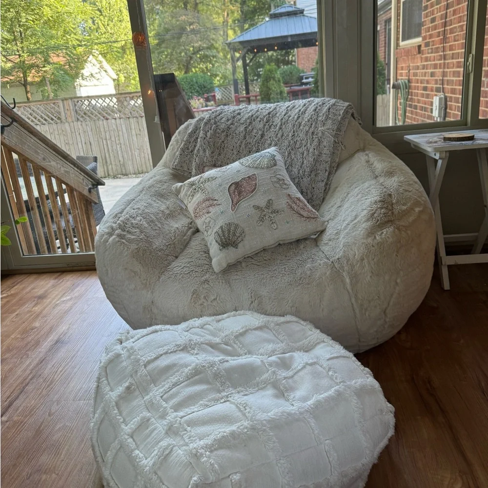 Cream microfiber chair cover